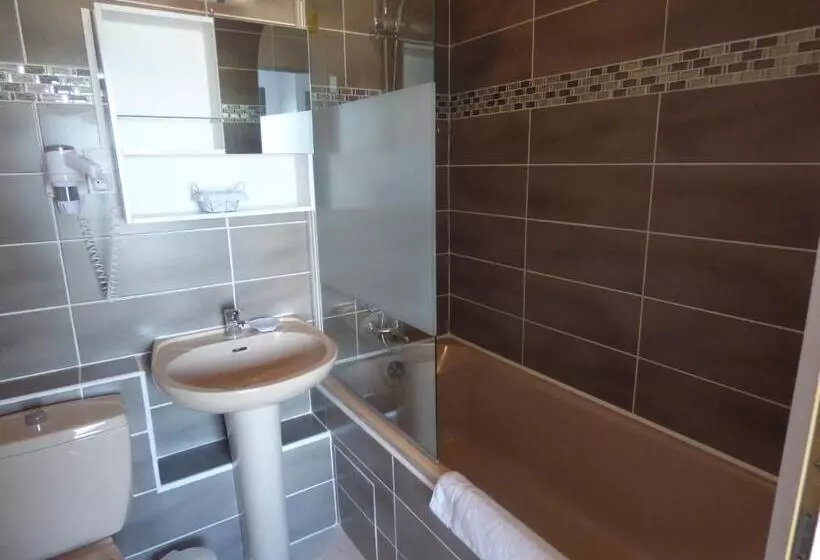 اتاق استاندارد با تراس و چشمانداز دریا, Castel Moor