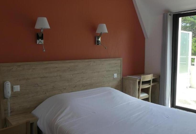 غرفة قياسية مزوَّدة بتراس, Castel Moor