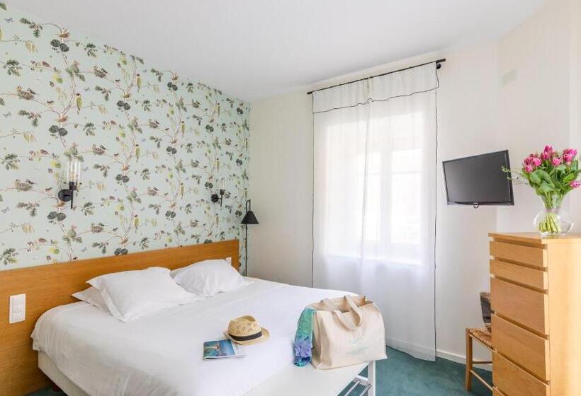 스탠다드 룸, De La Vallee