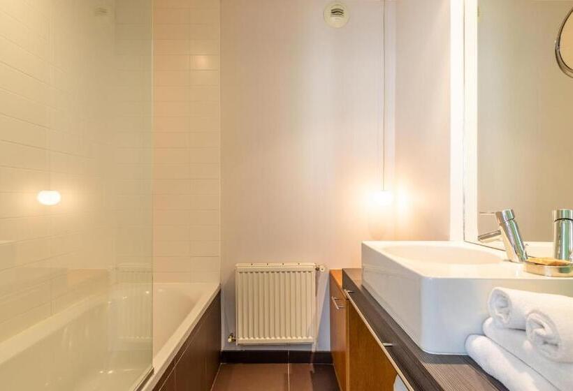 발코니가 있는 바다 전망 수피리어 룸, De La Vallee