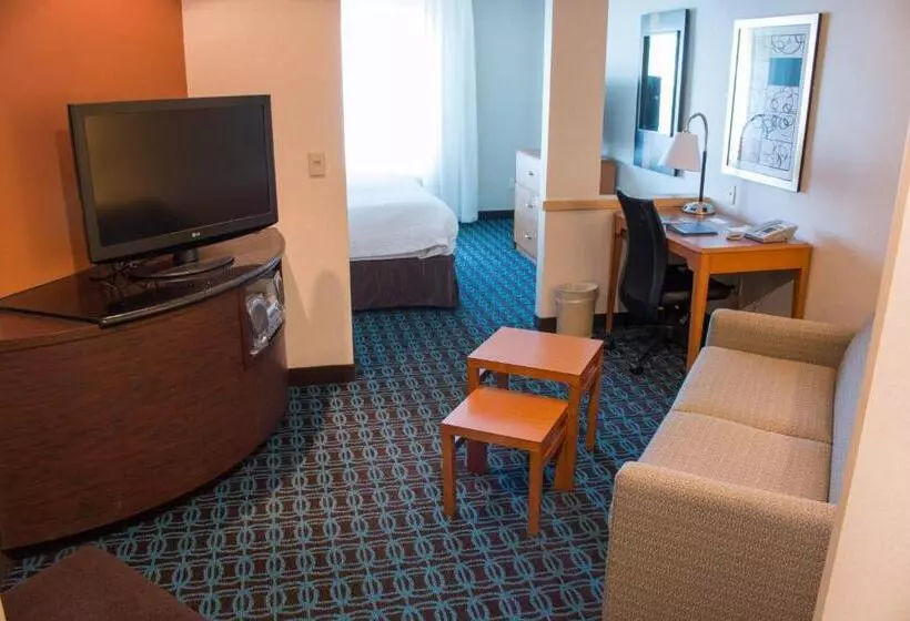 استودیو استاندارد با تخت کینگ, Fairfield Inn & Suites Oakland Hayward