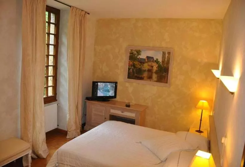 スタンダードルーム, Logis Hostellerie Du Grand Duc Hôtel Restaurant