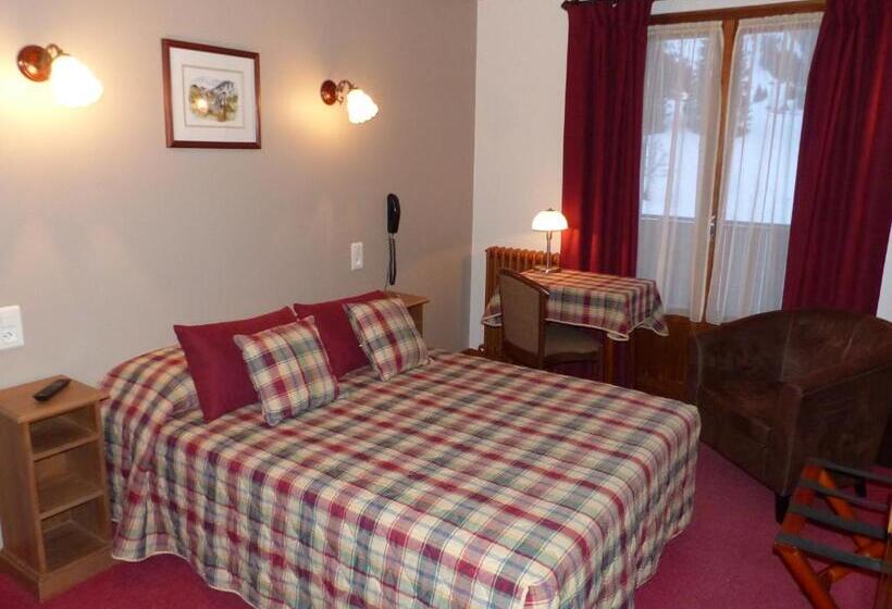 חדר סטנדרט נוף להרים, Hôtel Bellachat