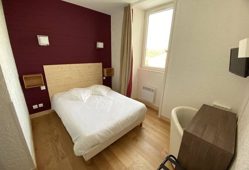 Номер Стандарт, Hôtel De L Ecu