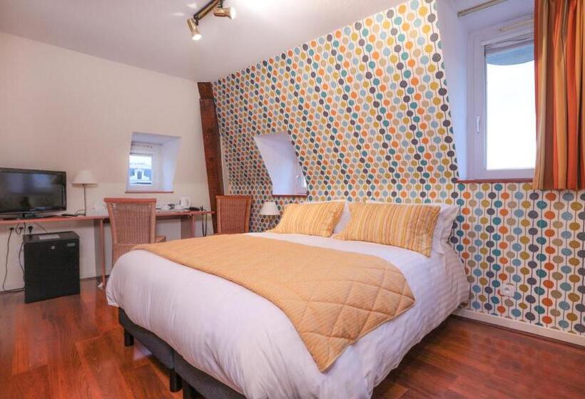 Номер Комфорт, Hôtel Restaurant Des Remparts