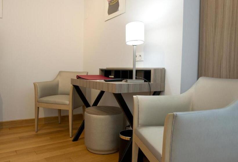 Номер Superior, Hôtel Restaurant Des Remparts