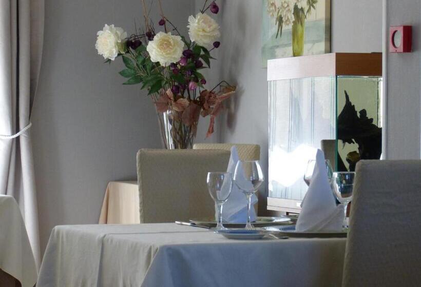 חדר סטנדרט, Hôtel Restaurant Le Relais