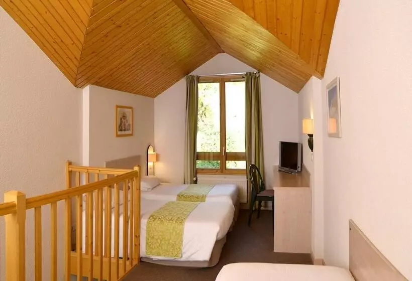 スタンダード4人部屋, Le Bois Dormant Hôtel Restaurant & Spa Logis Hôtel