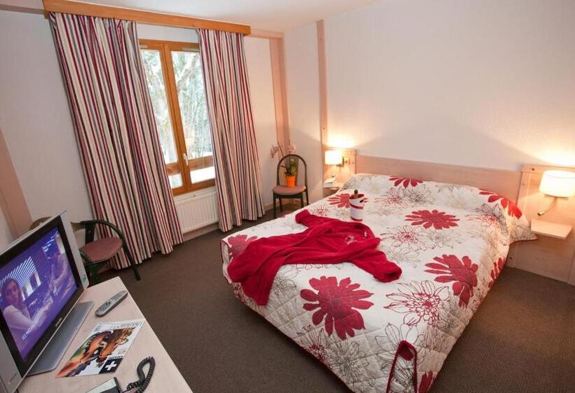 Номер Стандарт, Le Bois Dormant Hôtel Restaurant & Spa Logis Hôtel