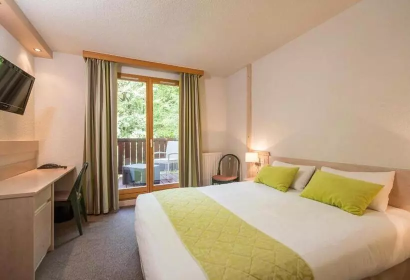 スタンダード5人部屋, Le Bois Dormant Hôtel Restaurant & Spa Logis Hôtel