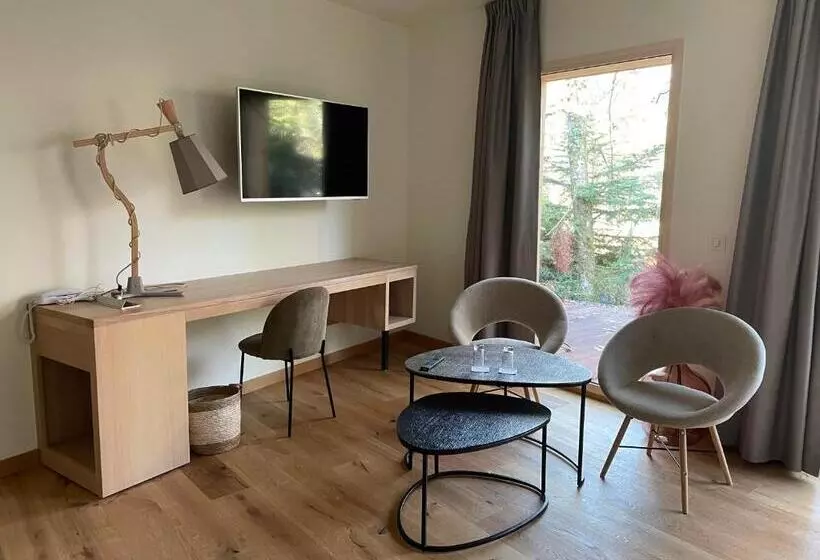 スイート, Le Bois Dormant Hôtel Restaurant & Spa Logis Hôtel