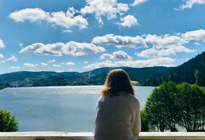غرفة قياسية مطلّة علي البحيرة, Le Chalet Au Bord Du Lac