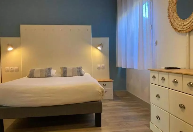 海の見えるスタンダードスタジオ, Hôtel Le Rivage
