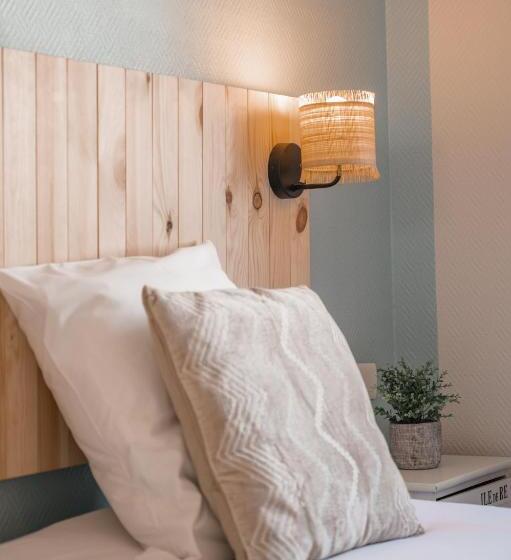 חדר סטנדרט לשלושה, Hôtel Le Rivage