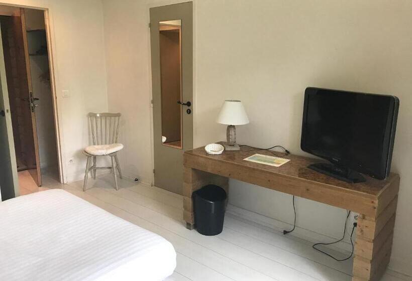 חדר סטנדרט עם טרסה, Le Vieux Logis De Clam