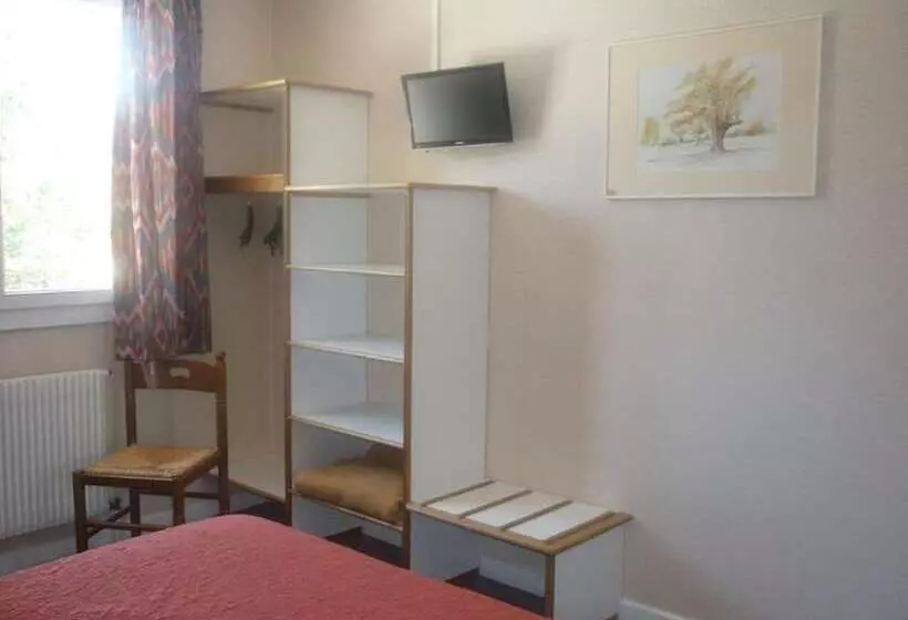 スタンダードルーム, Logis Hotel Le Relais Du Serre