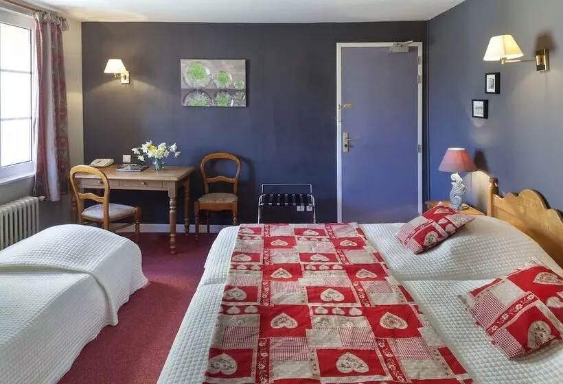 トリプルクラシックルーム, Logis Auberge Le Centre Poitou