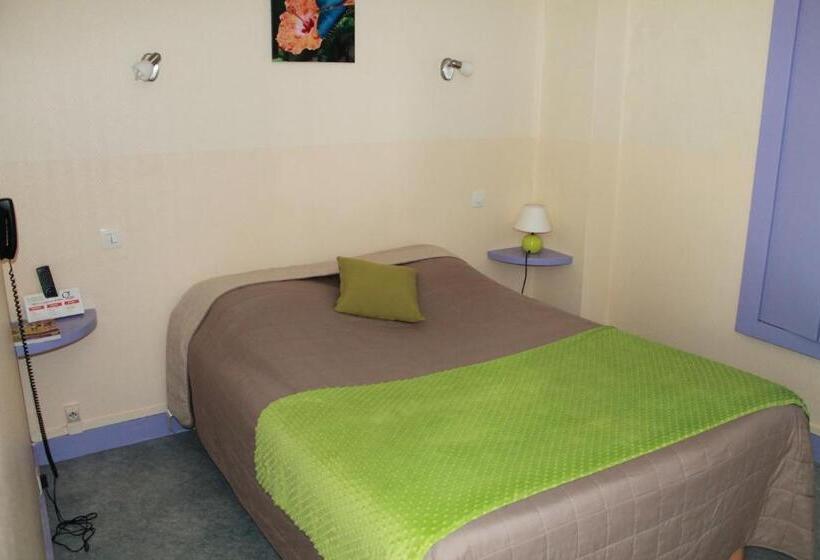 스탠다드 룸, Logis Hôtel Beauséjour