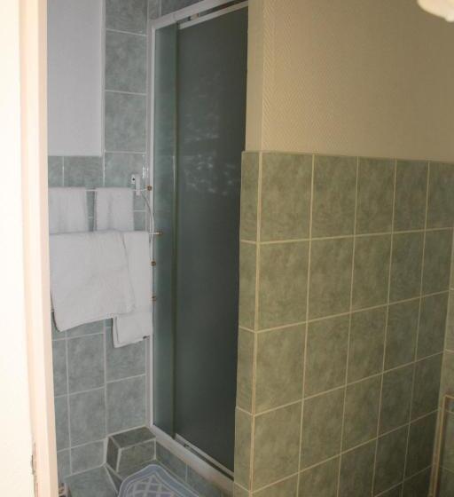 스탠다드 룸, Logis Hôtel Beauséjour