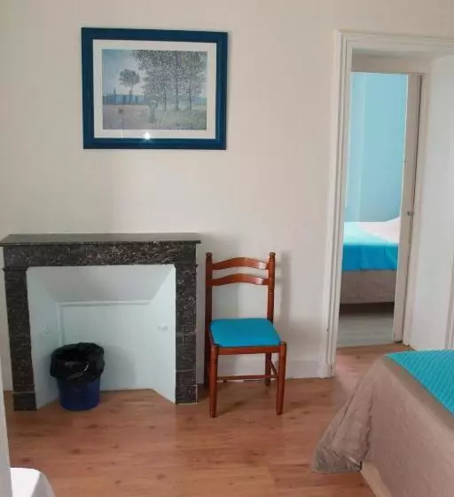 スタンダード４人部屋, Logis Hôtel Beauséjour