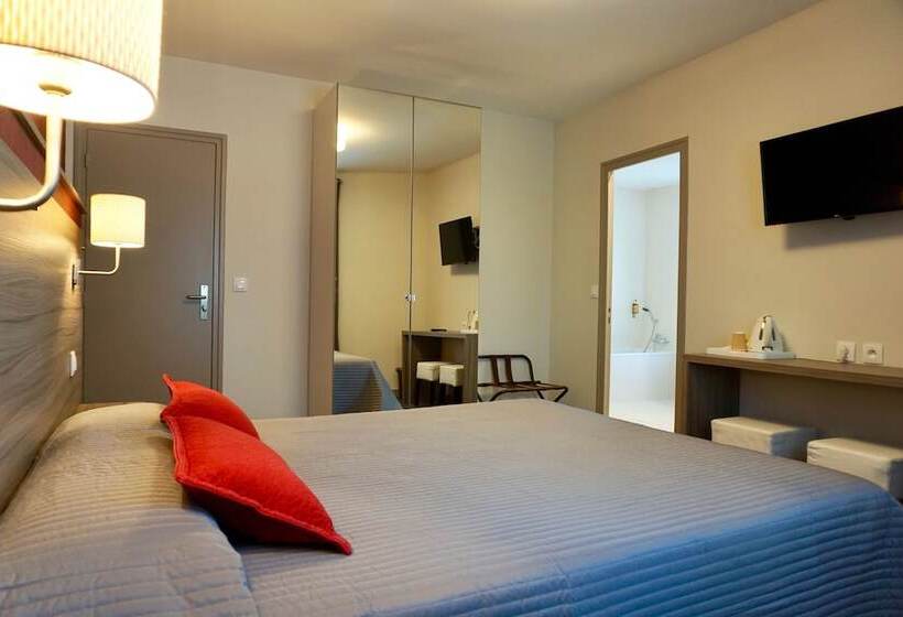 패밀리 룸, Logis Hôtel Restaurant Clair Cottage, Chisseaux   Chenonceaux