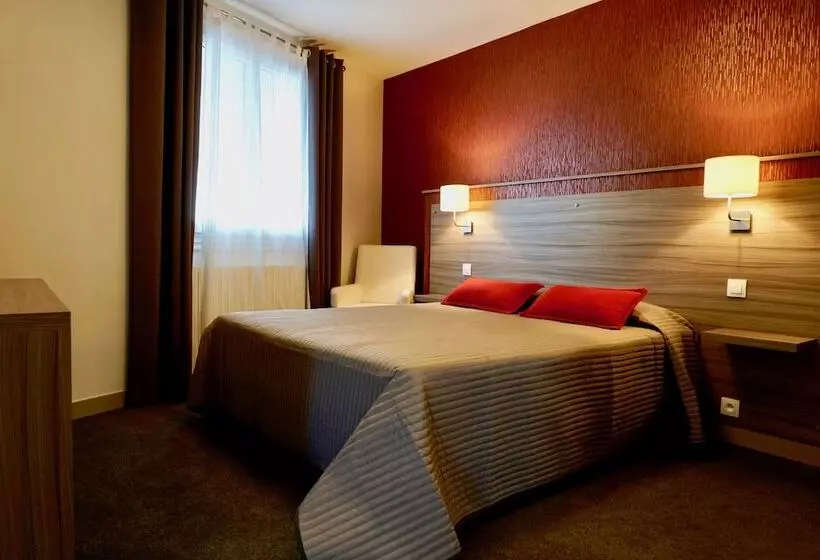ファミリールーム, Logis Hôtel Restaurant Clair Cottage, Chisseaux   Chenonceaux
