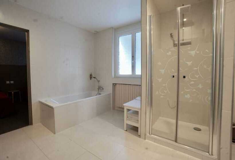 패밀리 룸, Logis Hôtel Restaurant Clair Cottage, Chisseaux   Chenonceaux