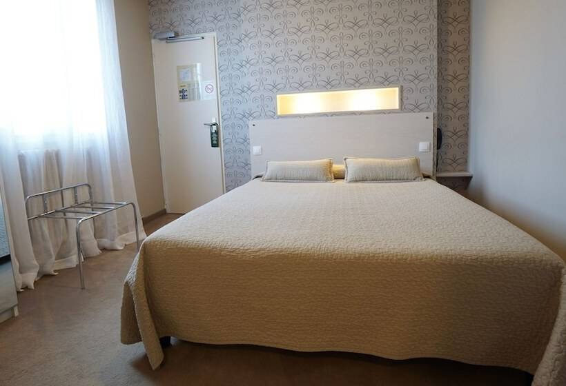 스탠다드 룸, Logis Hôtel Restaurant Clair Cottage, Chisseaux   Chenonceaux