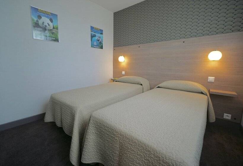 Четырехместный Номер Стандарт, Logis Hôtel Restaurant Clair Cottage, Chisseaux   Chenonceaux