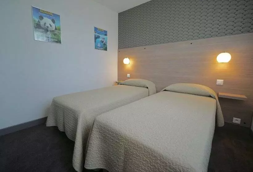 スタンダード４人部屋, Logis Hôtel Restaurant Clair Cottage, Chisseaux   Chenonceaux