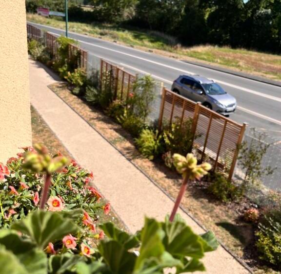 غرفة قياسية داخلية, Logis Hôtel Restaurant Du Lion D Argent Et Des Tanneries