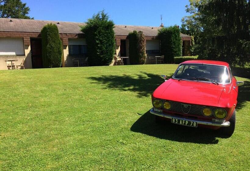 غرفة قياسية مطلّة علي الحديقة, Logis Hôtel Restaurant Du Lion D Argent Et Des Tanneries