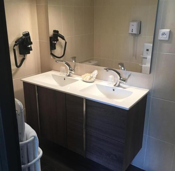 غرفة قياسية, Logis Le Relais De La Voie Sacrée