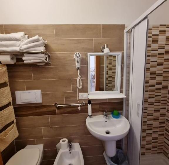 Четырехместный Номер Стандарт, Riz