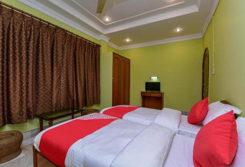 Трехместный Номер Классика, Oyo 14371 Treetops Guest House