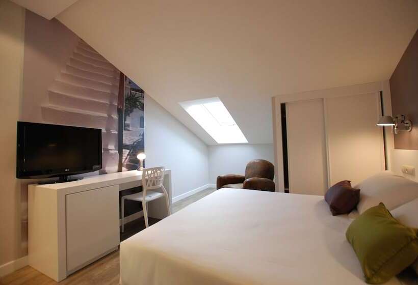 デラックスルーム, Andia