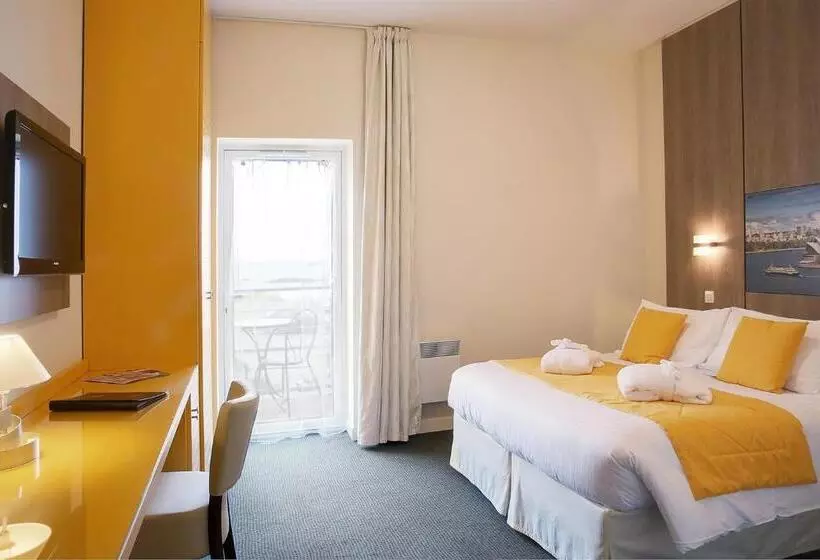 اتاق سوپریور با چشم‌انداز جانبی دریا, Best Western Plus Les Terrasses De Brehat