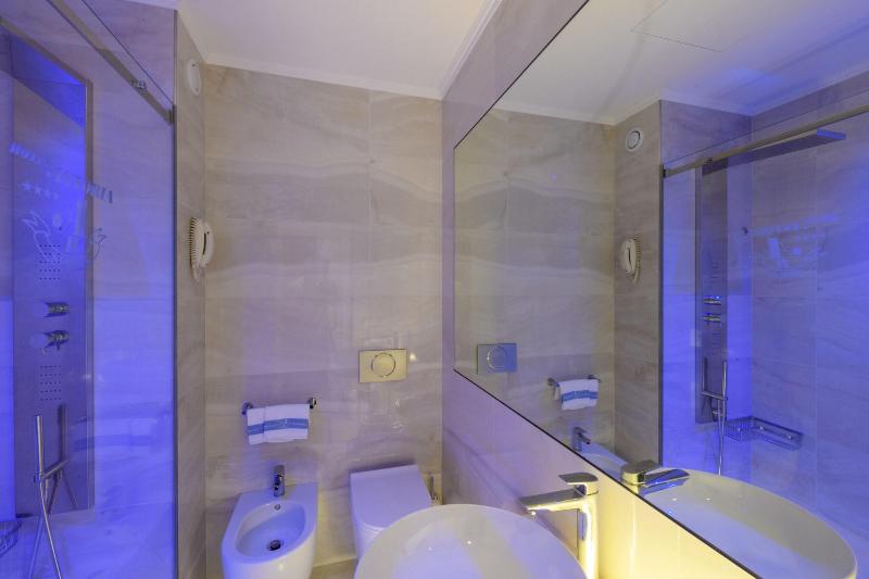 Quarto Deluxe, Blue Tree Towers Analia Franco  Tatuape