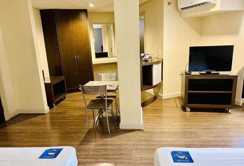 Полулюкс, Blue Tree Towers Joinville