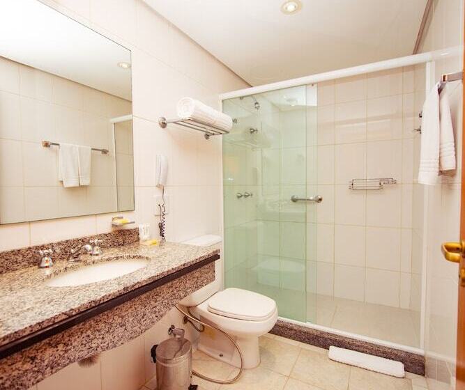 Номер Deluxe, Blue Tree Towers Millenium Porto Alegre