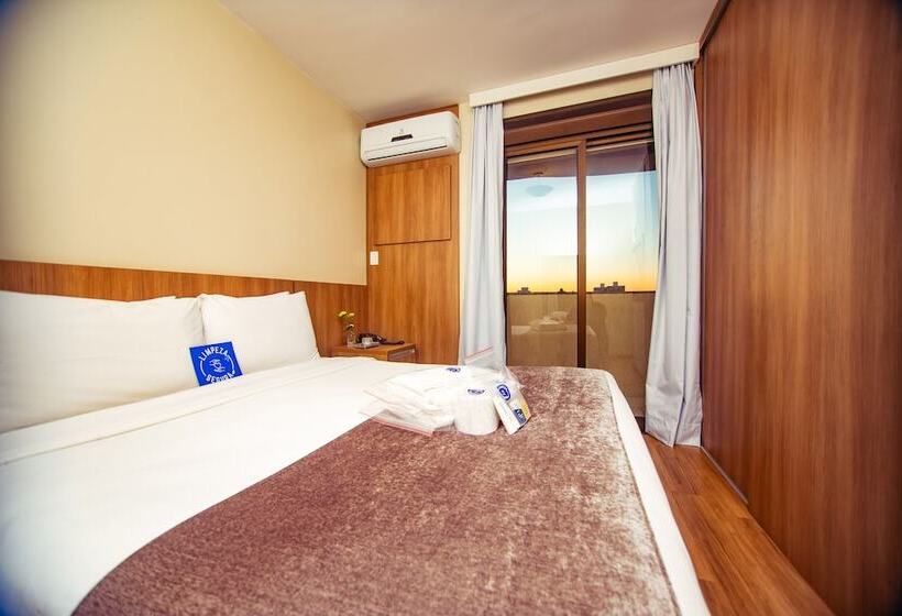 Номер Deluxe, Blue Tree Towers Millenium Porto Alegre