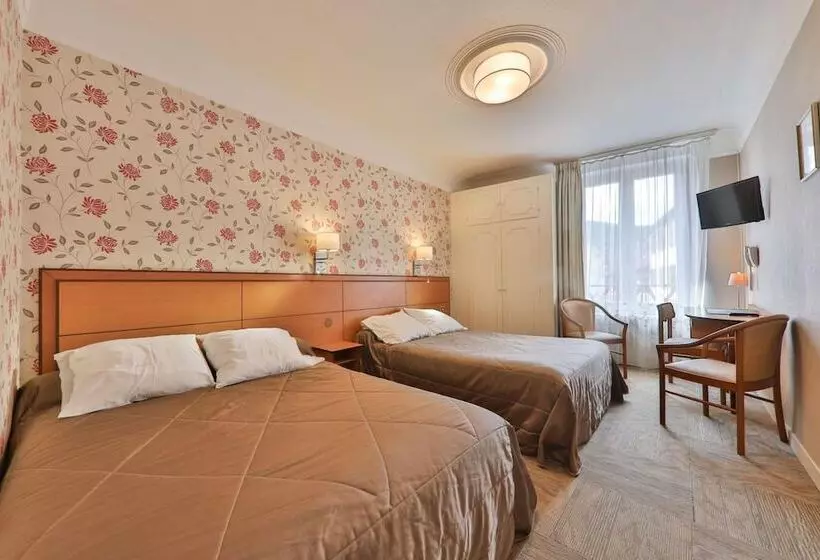 スタンダード４人部屋, Hôtel Bar Des Vosges