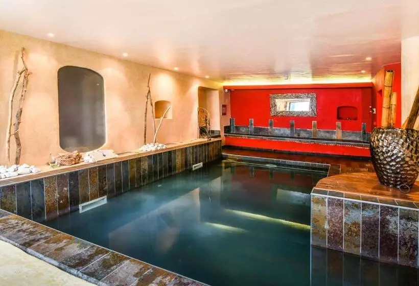 スタンダードルーム, Hôtel Spa Mendi Alde