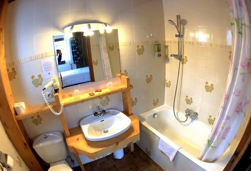 اتاق استاندارد با تخت دوبل, Le Soly