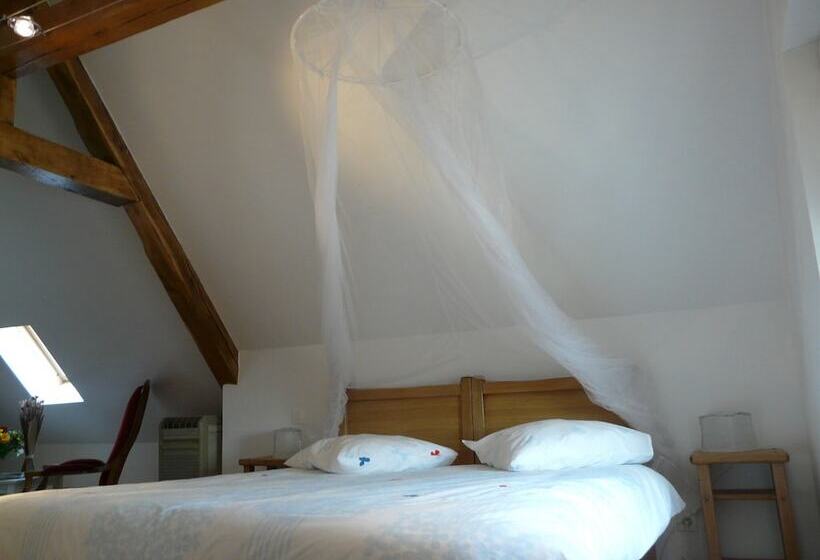 חדר משפחתי, Les Tilleuls