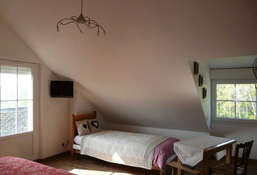 חדר משפחתי, Les Tilleuls