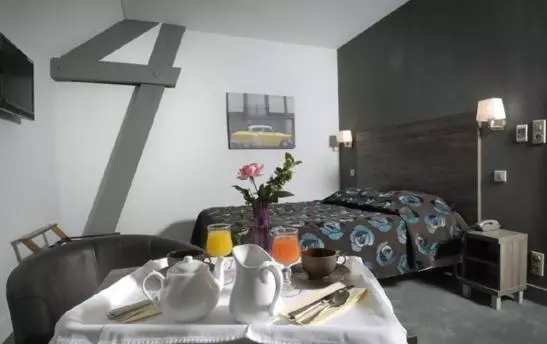 スーペリアシングルルーム, Logis Hôtel De La Tour