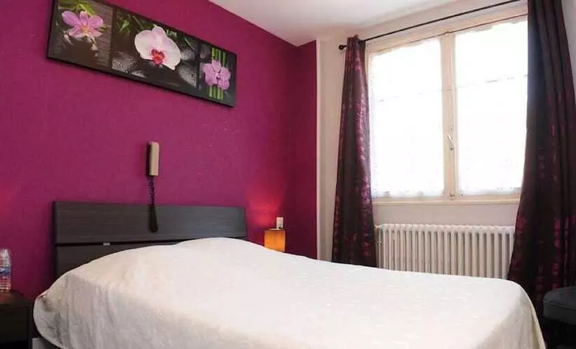Comfort Kolmen Hengen Huone, Logis Le Franco Belge