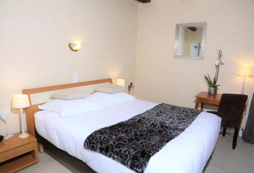 חדר סטנדרט, Logis L'ecu De France