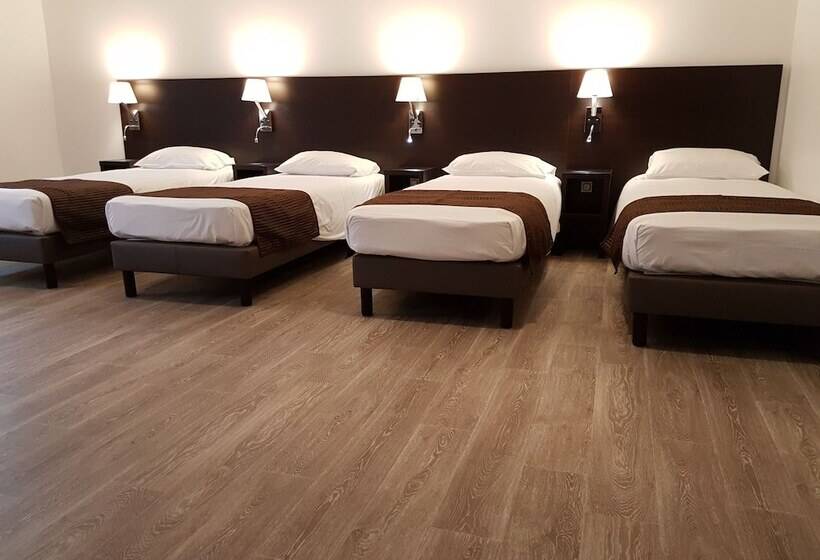 四人标准间, Nevers